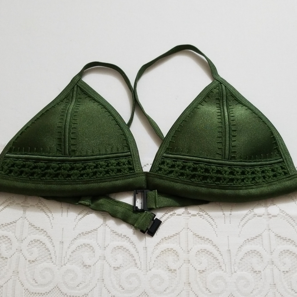 3T Triangl army green crochet top,XL